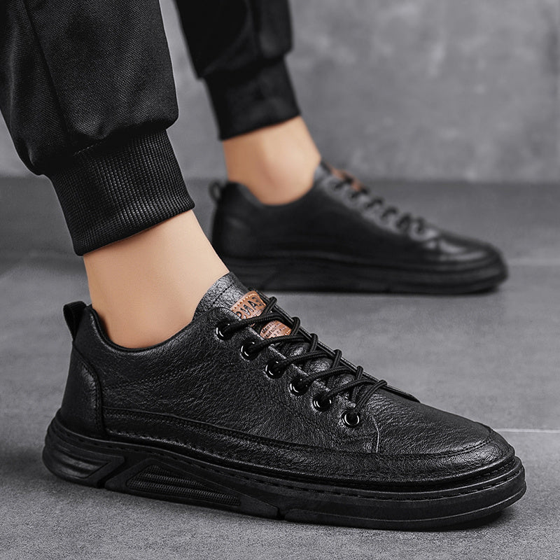 LEGIT EXTRA SNEAKERS