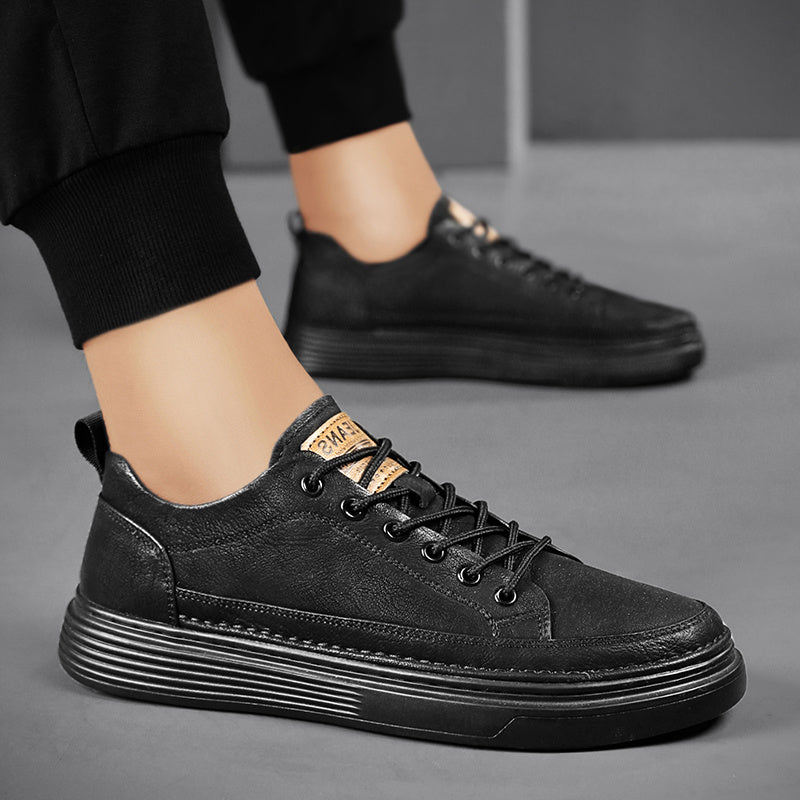 LEGIT EXTRA SNEAKERS