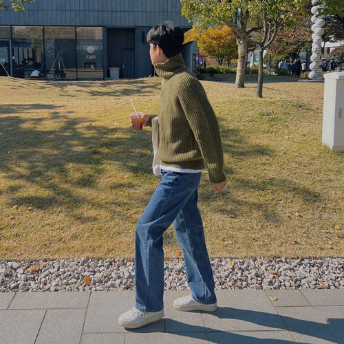 MORITZ SWEATER Legit-Athens